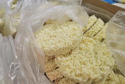 突查！后廚曝光！譚家刀削面、闊巷子等預包裝食品兼散裝食品門店引關注